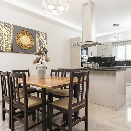 Vilă Mateo & Filipos Luxury