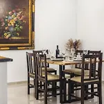 Mateo & Filipos Luxury Villa