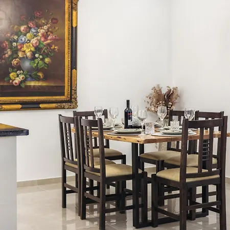 Mateo & Filipos Luxury Villa