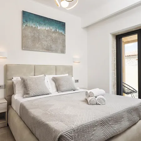 Villa Mateo & Filipos Luxury *