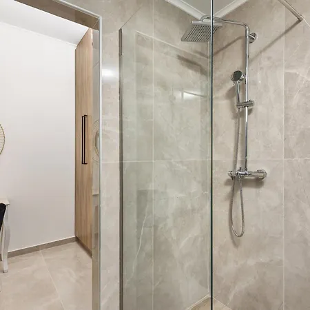 Mateo & Filipos Luxury Villa