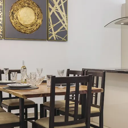 Mateo & Filipos Luxury *